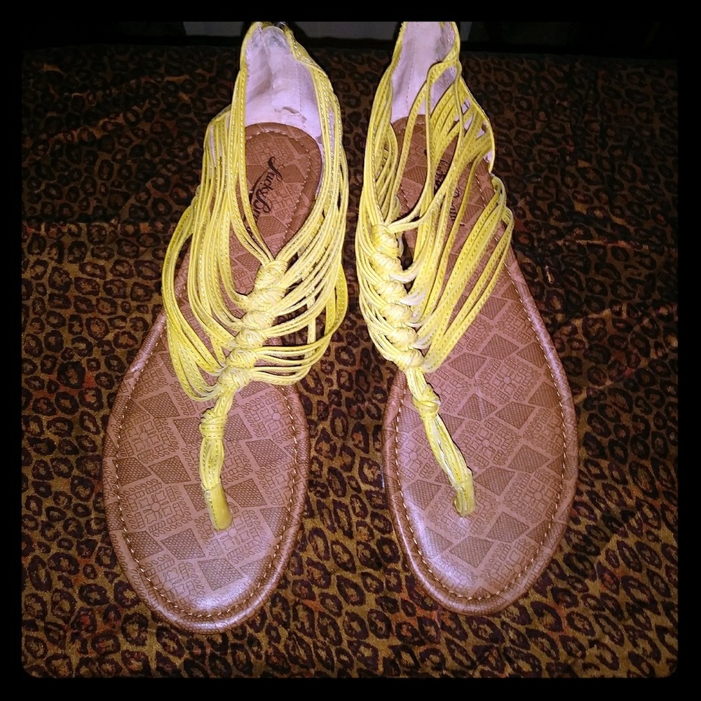 Stylish 🌞 Yellow Sandals by Lucky Brand